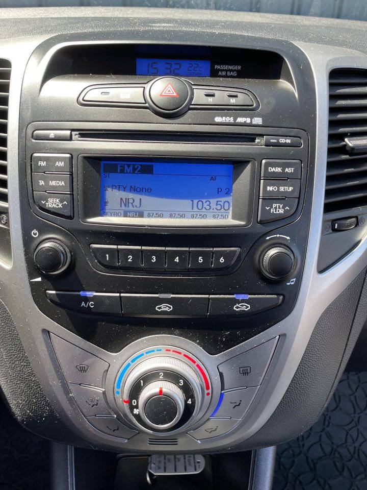 HYUNDAI IX20